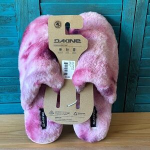 Dakine Fuzzy Slides Pink Plush Slippers - XL